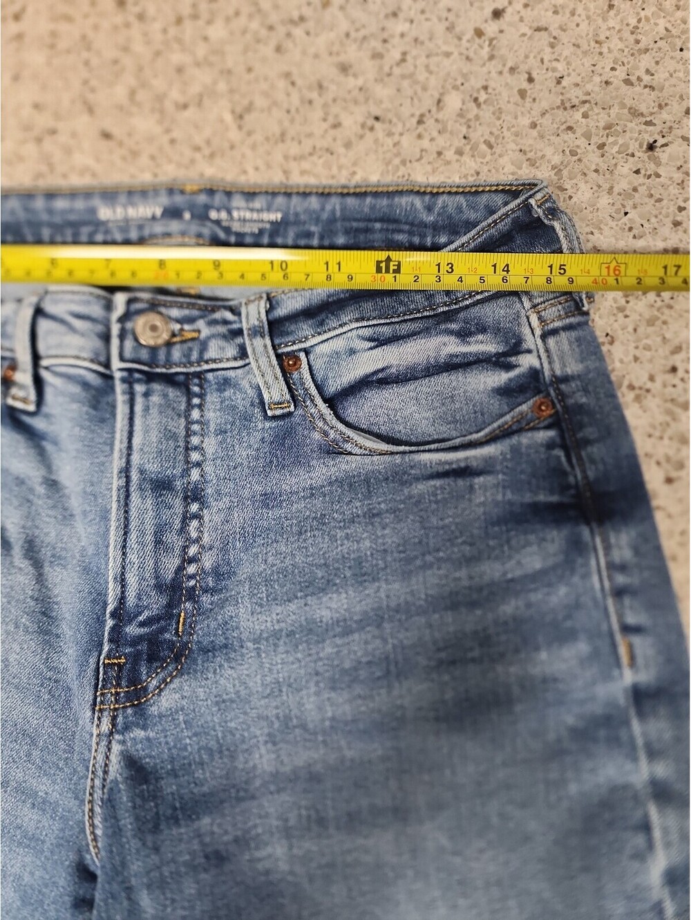 Jeans - Picture 7 of 9